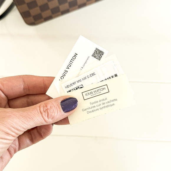 Louis Vuitton Neverfull MM – Damier Ebene | Excellent Condition | W/ Pouch - Picture 12 of 13